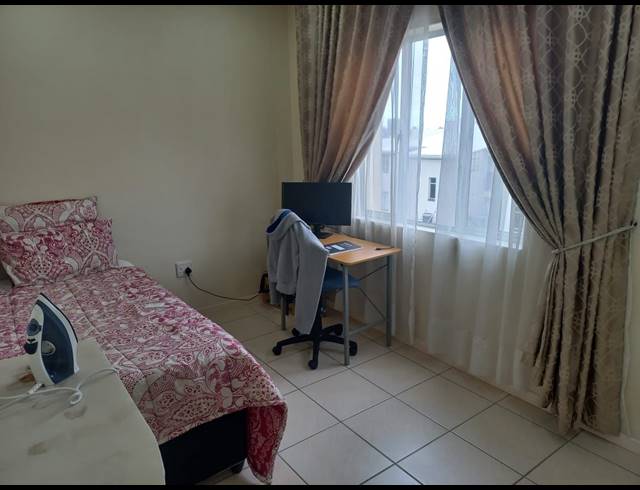 2 BEDROOM APARTMENT RENTED IN ESSENWOOD